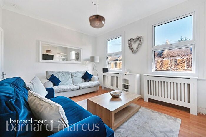 1 Bedroom Flat To Rent In Geldart Road, London, SE15