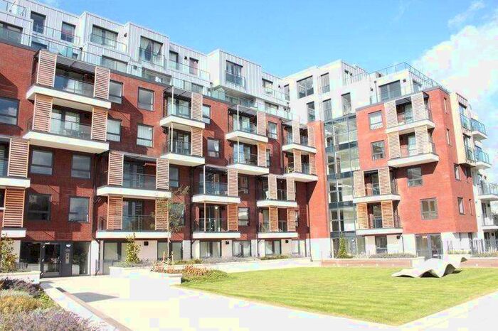 2 Bedroom Apartment To Rent In Green Lane, Edgware, HA8