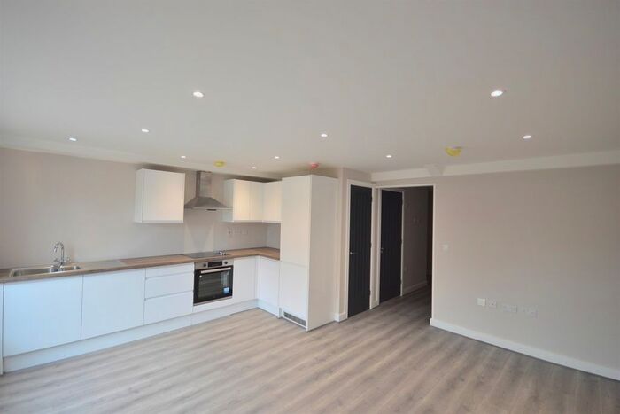 1 Bedroom Flat To Rent In The Chandlery, Stretford, Manchester, M32