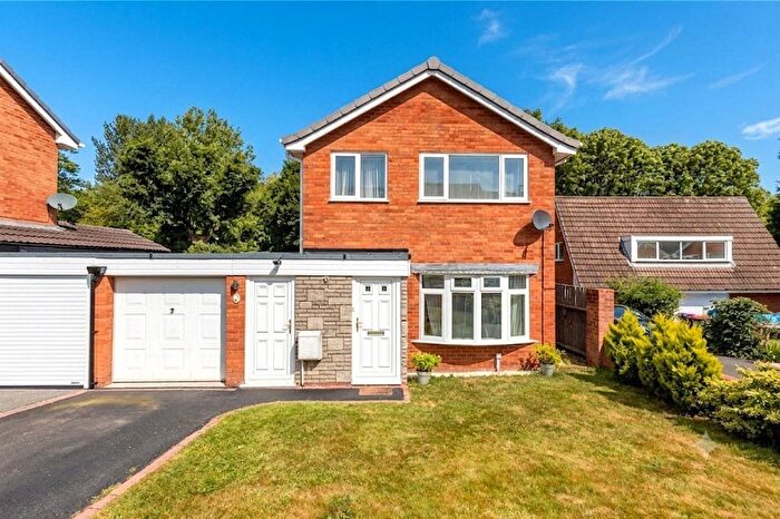 3 Bedroom Detached House For Sale In Lydbury Close, Stirchley, Telford, Shropshire, TF3