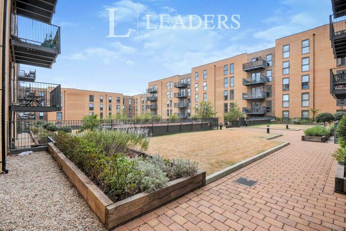 2 Bedroom Apartment To Rent In Lambourne House, Apple Yard, SE20