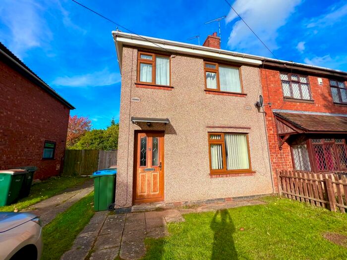 3 Bedroom House To Rent In Charter Avenue, CV4