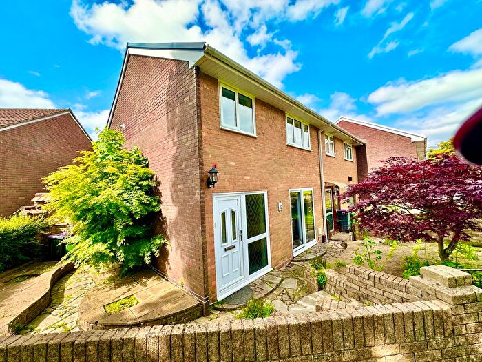 3 Bedroom Terraced House To Rent In Caerwent Road, Croesyceiliog, NP44