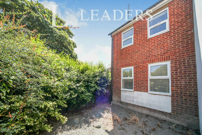 1 Bedroom Maisonette To Rent In Kirby Road, Dunstable, LU6