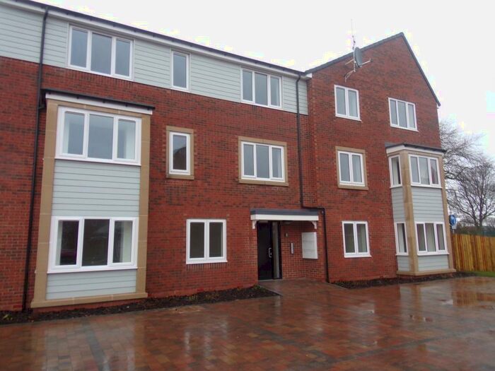 2 Bedroom Flat To Rent In Fairway Drive, Newsham, Blyth, Northumberland, NE24