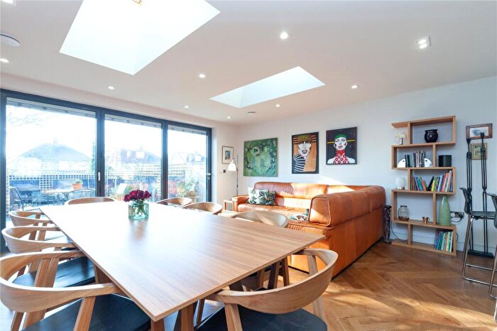 2 Bedroom Semi-Detached House To Rent In Harbord Road, Oxford, OX2