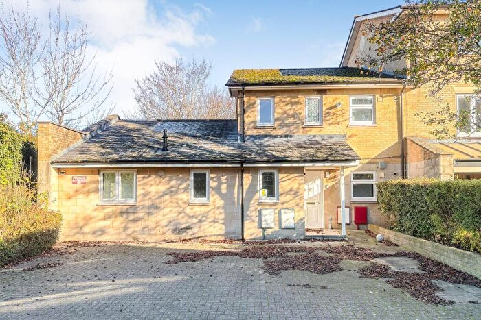 3 Bedroom Block Of Apartments For Sale In – Corn Bar, Witney, Oxfordshire, OX28