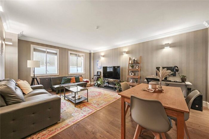 2 Bedroom Flat For Sale In Farley Court, Allsop Place, NW1