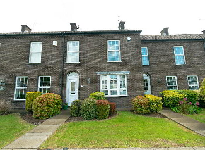 2 Bedroom Mid Terraced House For Sale In Craig Court, Ballymena, BT43