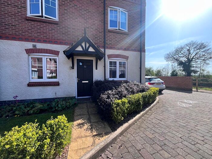 2 Bedroom Flat To Rent In Meer Stones Road, Balsall Common, Coventry, West Midlands, CV7