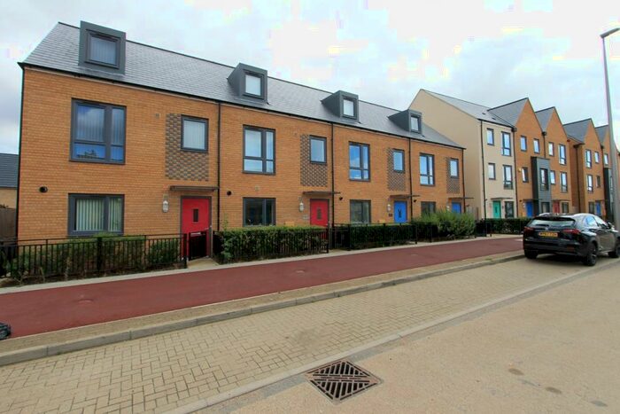 3 Bedroom Terraced House To Rent In Fen Street, Brooklands, Milton Keynes, MK10