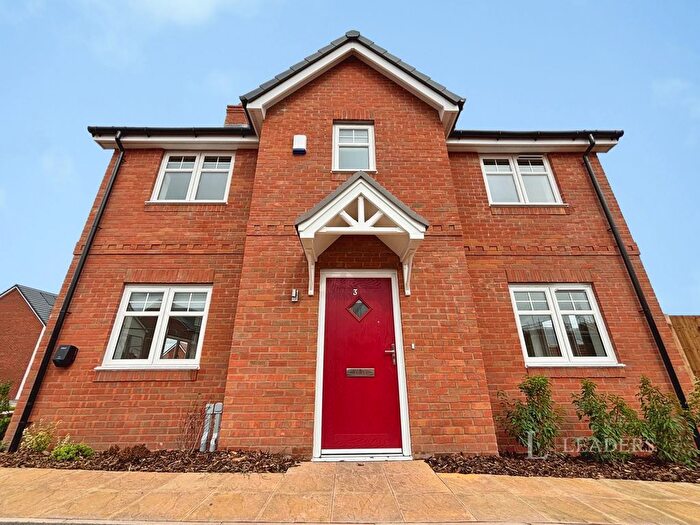 3 Bedroom Semi-Detached House To Rent In Carrington Way, Keresley End, Coventry, CV7