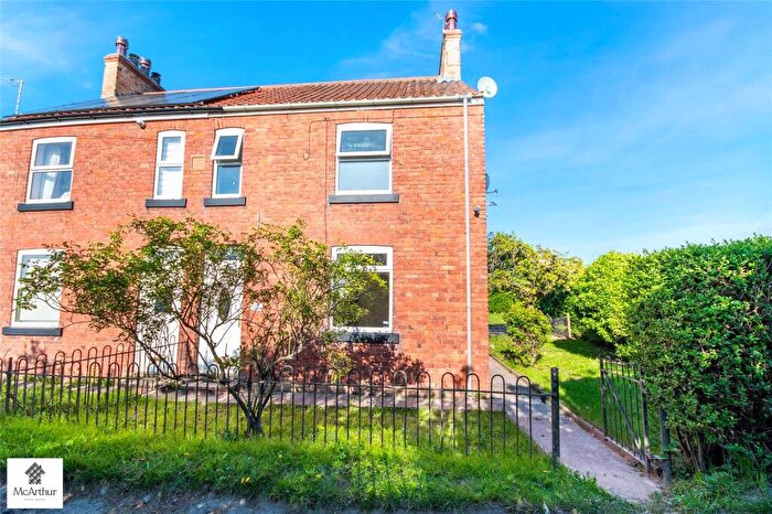 3 Bedroom Semi-Detached House For Sale In Rose Villas, Owsten Ferry, Isle Of Axholme, North Lincolnshire, DN9
