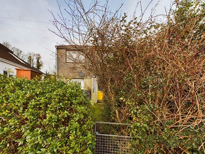 3 Bedroom End Of Terrace House For Sale In Orchard Vale, Flushing, Falmouth, TR11