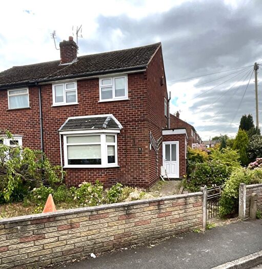 2 Bedroom Semi-Detached House To Rent In Wilton Avenue, Cheadle, SK8