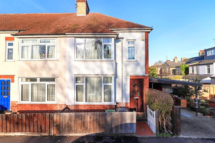 3 Bedroom End Of Terrace House For Sale In Marmora Road, Cambridge, CB1