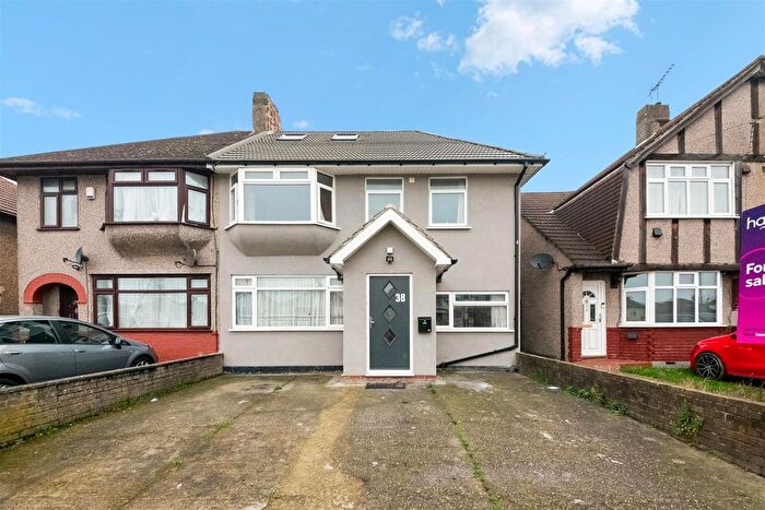 5 Bedroom Property For Sale In Shepiston Lane, Hayes, UB3