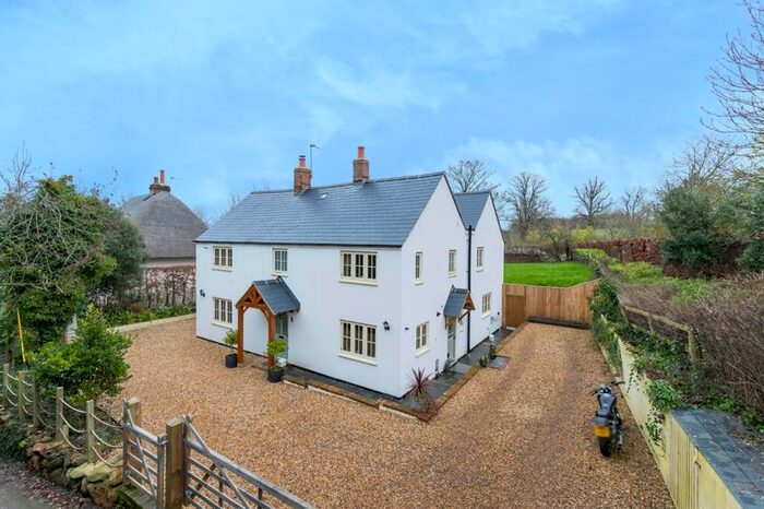 4 Bedroom Detached House For Sale In Rectory Lane, Letcombe Bassett, Wantage OX12