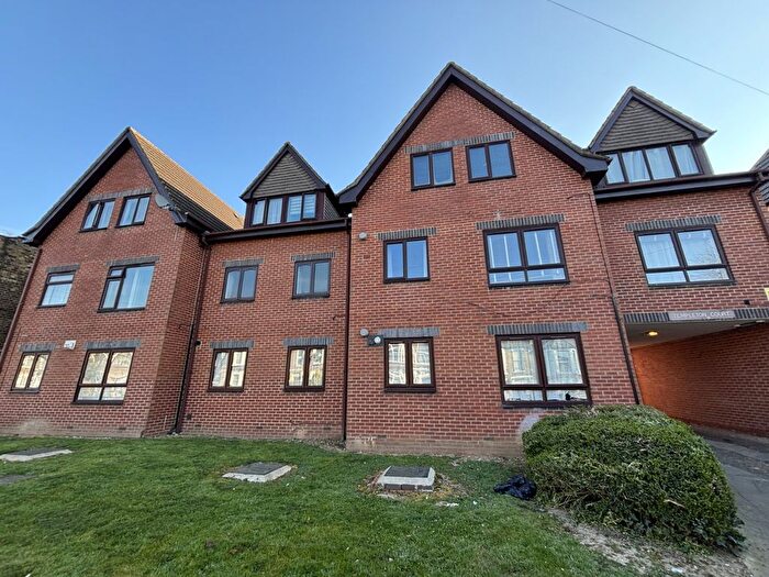 1 Bedroom Studio To Rent In Manor Road, London, E10