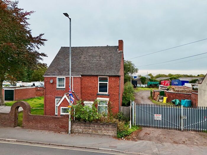 2 Bedroom Semi-Detached House For Sale In Lindon Road, Walsall, WS8