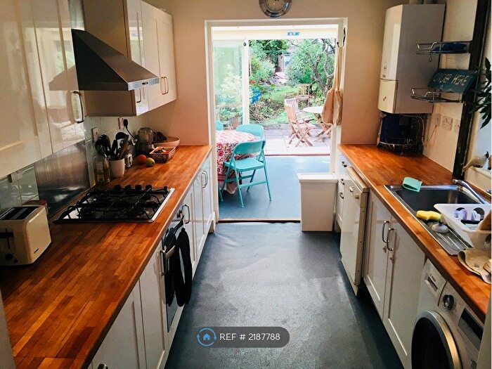 3 Bedroom Terraced House To Rent In Ridley Road, London, E7