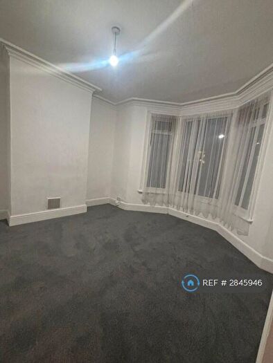 3 Bedroom Terraced House To Rent In Barton Road, Dover, CT16