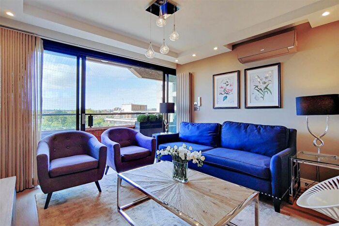 3 Bedroom Flat To Rent In Cresta House, Finchley Road, London, NW3