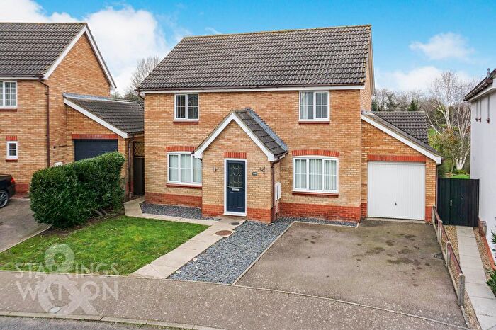 4 Bedroom Detached House To Rent In Alan Avenue, Newton Flotman, Norwich, NR15