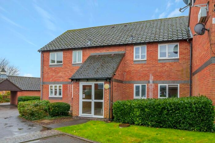 1 Bedroom Flat To Rent In All Saints Court, Didcot, OX11