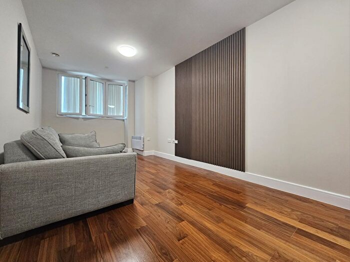 1 Bedroom Flat To Rent In Hagley Road, Birmingham, B16