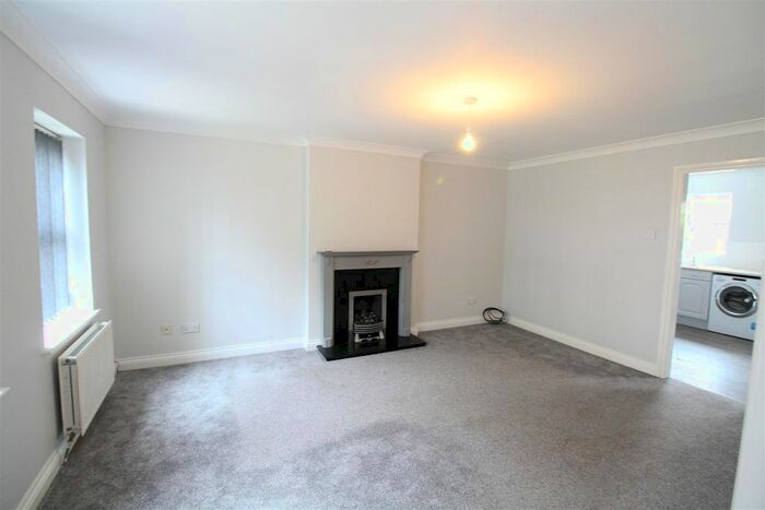 3 Bedroom Property To Rent In Baynard Avenue, Cottingham, HU16