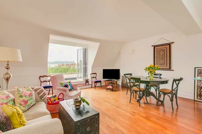 2 Bedroom Flat To Rent In Sutherland Avenue, London, W9