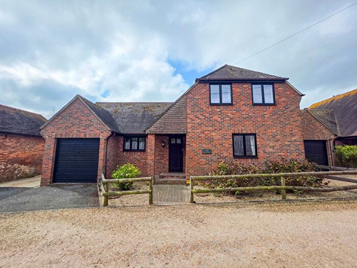 3 Bedroom Detached House To Rent In Horton, Wimborne, BH21