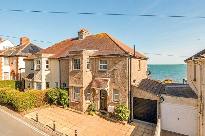 4 Bedroom Semi-detached House For Sale In Old Castle Road, Weymouth, DT4