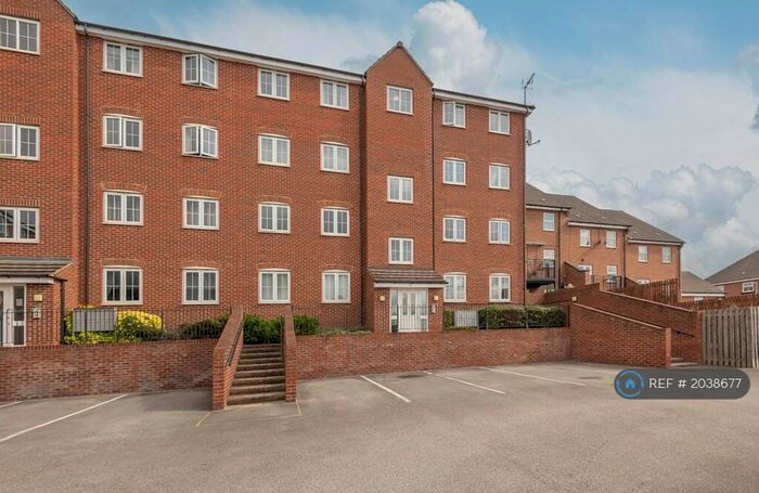 2 Bedroom Flat To Rent In Middleton, Leeds, LS10