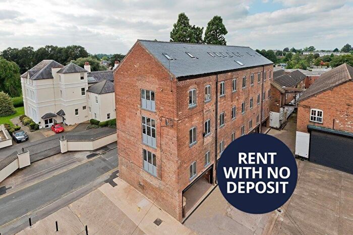 1 Bedroom Flat To Rent In Wharf Street, Warwick, Warwickshire, CV34