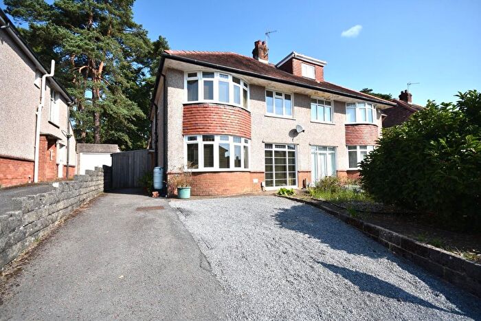3 Bedroom Semi-detached House For Sale In Mayals Avenue, Blackpill, Swansea, SA3