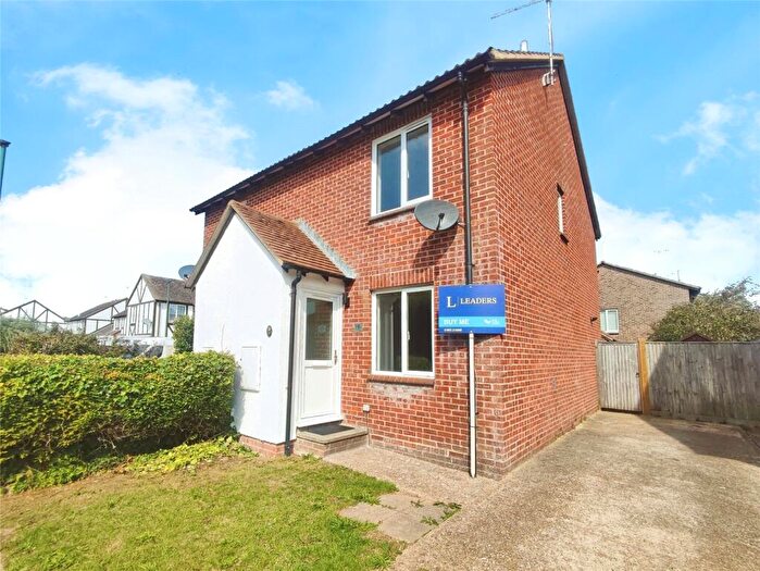 2 Bedroom Semi-Detached House For Sale In The Saltings, Littlehampton, West Sussex, BN17