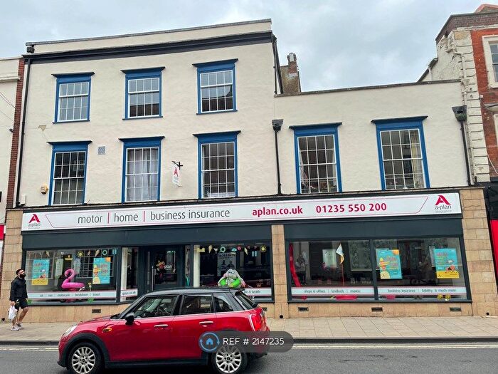 2 Bedroom Flat To Rent In Bury Street, Abingdon, OX14