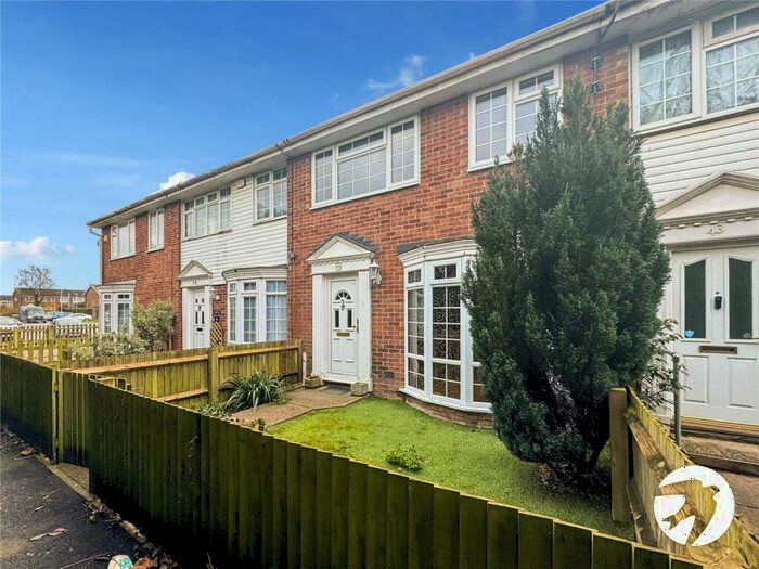 3 Bedroom Terraced House To Rent In Thistle Walk, Sittingbourne, ME10