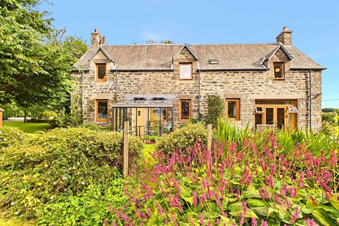 4 Bedroom Detached House For Sale In Pitlochry, PH16