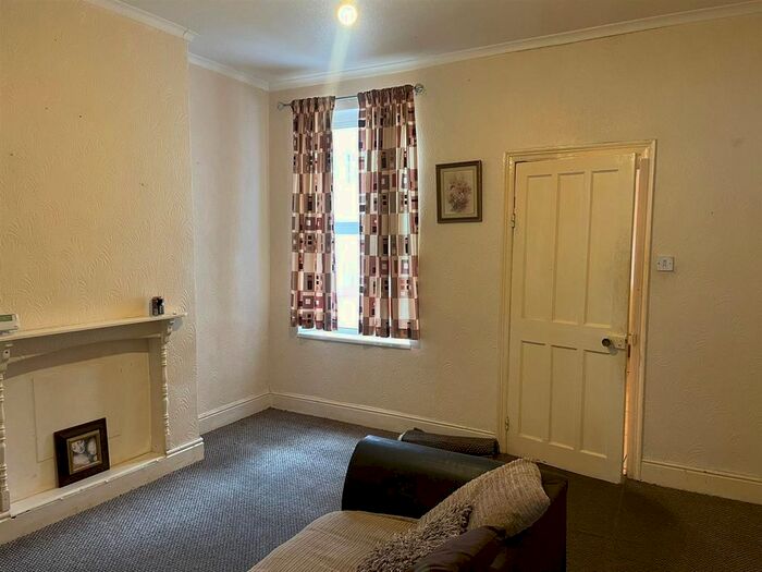 2 Bedroom Terraced House To Rent In Selsey Road, Birmingham, B17
