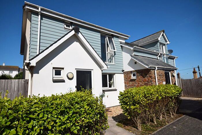 3 Bedroom Property To Rent In Queens Close, Westward Ho!, Bideford, EX39