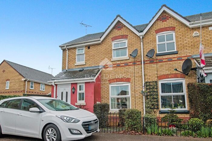 3 Bedroom Semi Detached House To Rent In Highwoods, Colchester, Essex, CO4