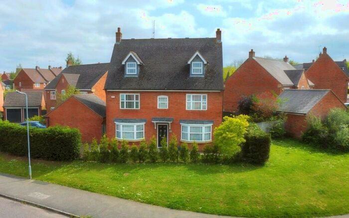 5 Bedroom Detached House For Sale In Old Gorse Way, Mawsley Village, Kettering, NN14