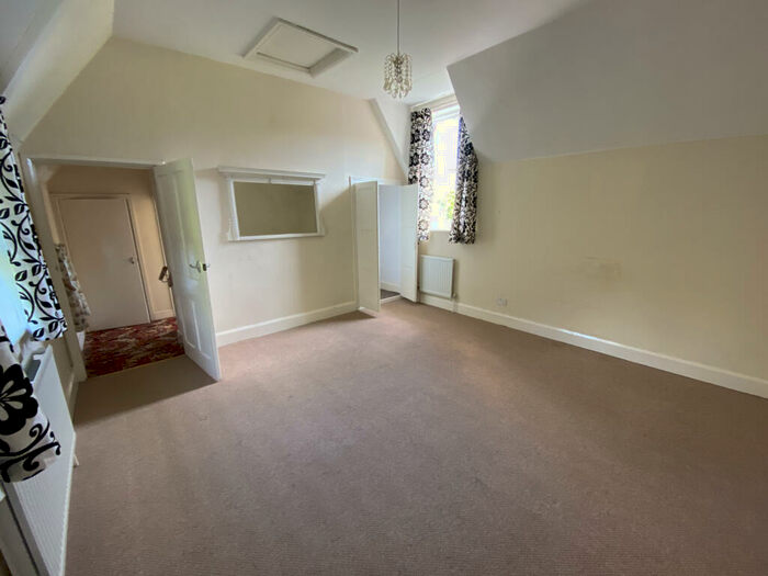 1 Bedroom Cottage To Rent In Market Place, Howden, DN14