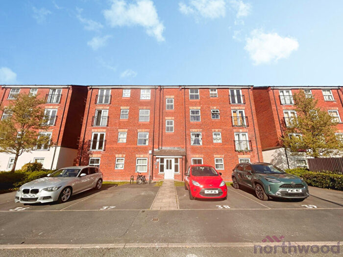 2 Bedroom Flat For Sale In Lilac Gardens, Bolton, BL3
