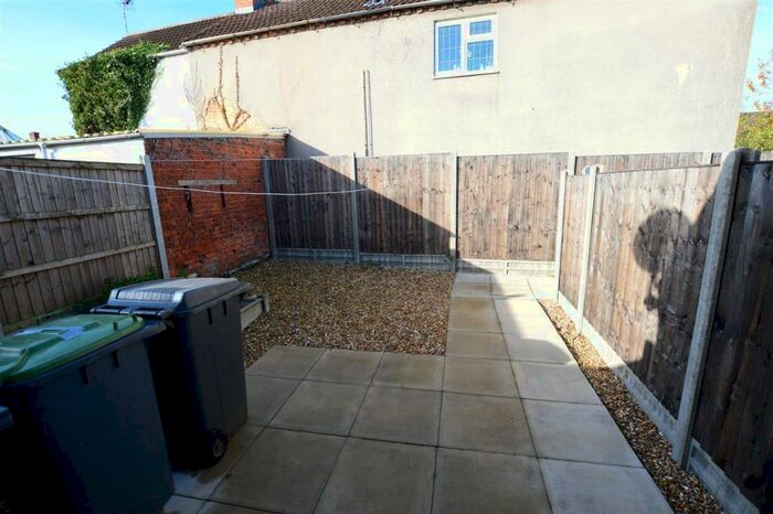 1 Bedroom Apartment To Rent In Church Street, Ruskington, NG34