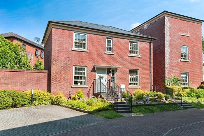 3 Bedroom Detached House For Sale In Old Mill Close, Tiverton, EX16