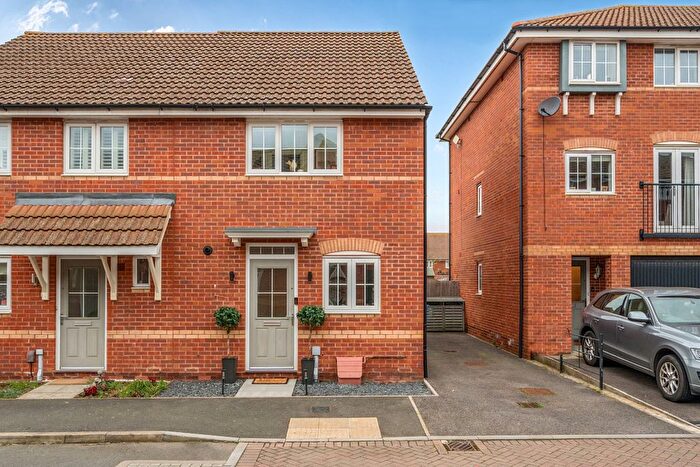 2 Bedroom Semi Detached House For Sale In Greycing Street, St Andrews Ridge, Swindon, SN25